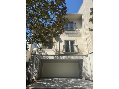 Beach Home Sale Pending in Hilton Head Island, South Carolina