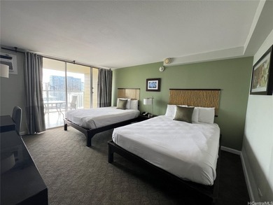 Beach Condo For Sale in Honolulu, Hawaii