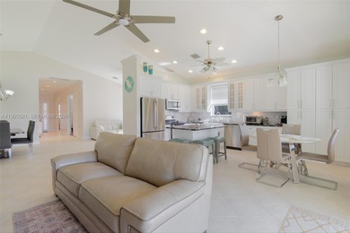 Beach Home For Sale in West Palm Beach, Florida