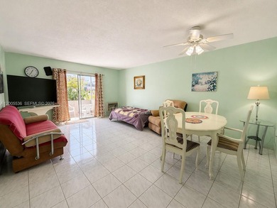 Beach Condo For Sale in Miami, Florida