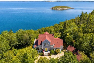 Beach Home For Sale in Northwest Cove, NS