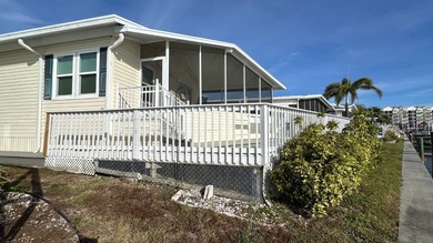 Beach Home For Sale in Venice, Florida