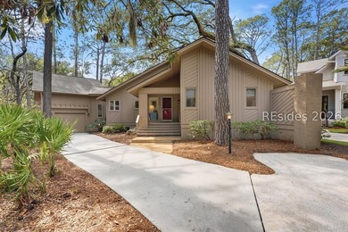 Beach Home Active Under Contract in Hilton Head Island, South Carolina