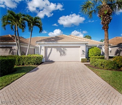 Beach Home For Sale in Fort Myers, Florida