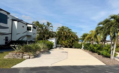 Beach Lot For Sale in Chokoloskee, Florida