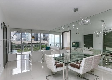 Beach Condo For Sale in Miami, Florida