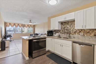 Beach Condo For Sale in Kahului, Hawaii