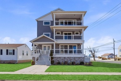Beach Home For Sale in Brigantine, New Jersey