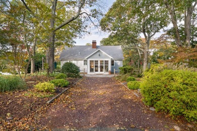Beach Home For Sale in Southold, New York