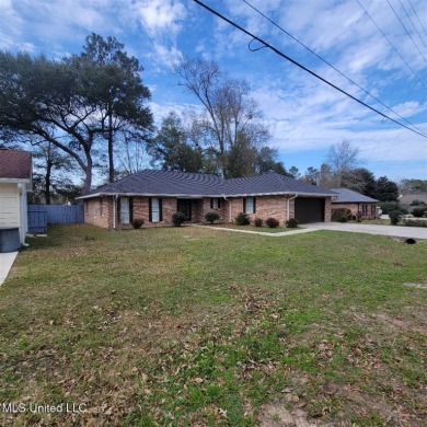 Beach Home For Sale in Diamondhead, Mississippi