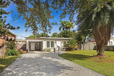 Beach Home For Sale in Hollywood, Florida