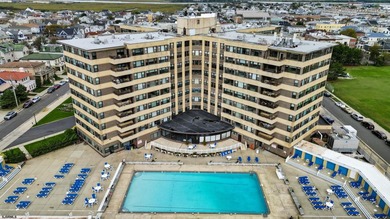 Beach Condo For Sale in Atlantic City, New Jersey