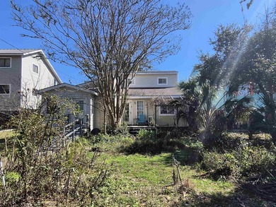 Beach Home For Sale in North Myrtle Beach, South Carolina