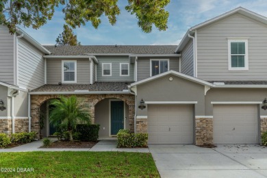 Beach Townhome/Townhouse Sale Pending in New Smyrna Beach, Florida