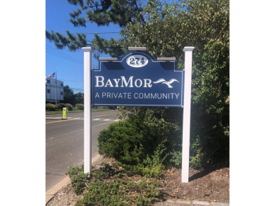 Beach Condo For Sale in Westhampton Beach, New York