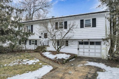 Beach Home For Sale in Belford, New Jersey