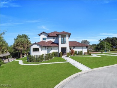 Beach Home For Sale in North Fort Myers, Florida