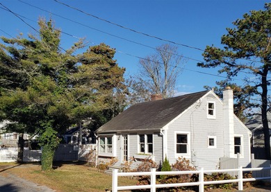 Beach Home Sale Pending in Dennis Port, Massachusetts