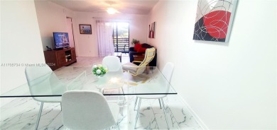 Beach Condo For Sale in Sunrise, Florida