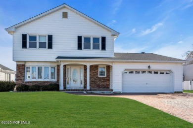 Beach Home For Sale in Point Pleasant, New Jersey