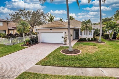 Beach Home For Sale in Fort Myers, Florida