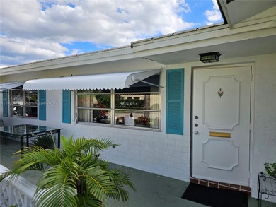 Beach Home For Sale in Boynton Beach, Florida