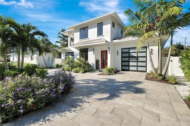 Beach Home For Sale in Naples, Florida
