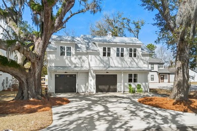 Beach Home For Sale in Murrells Inlet, South Carolina