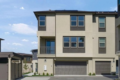 Beach Condo For Sale in Oceanside, California