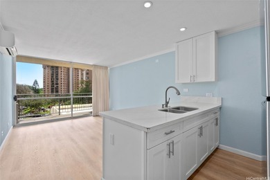 Beach Condo For Sale in Aiea, Hawaii