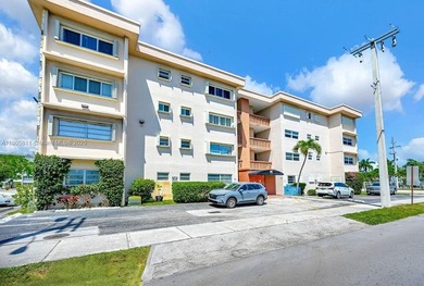 Beach Condo For Sale in Hallandale Beach, Florida