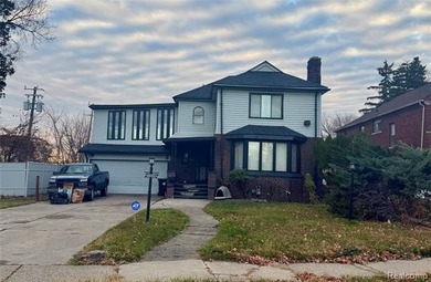 Beach Home For Sale in Detroit, Michigan