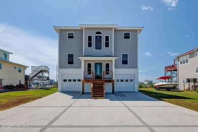Beach Home For Sale in Sneads Ferry, North Carolina