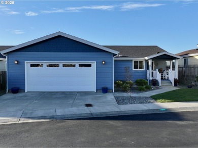 Beach Home For Sale in Brookings, Oregon