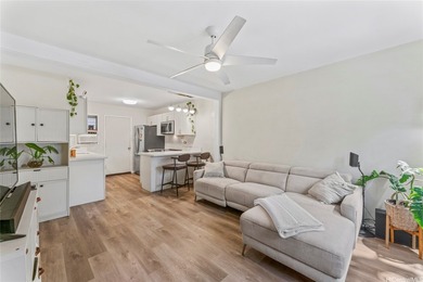 Beach Condo For Sale in Pearl City, Hawaii