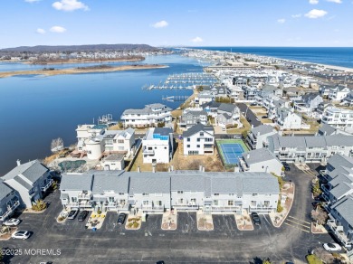 Beach Condo For Sale in Sea Bright, New Jersey