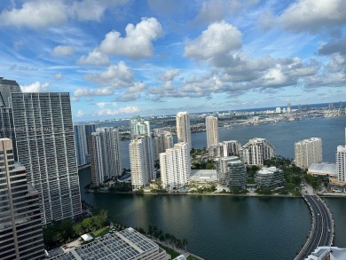 Beach Condo For Sale in Miami, Florida