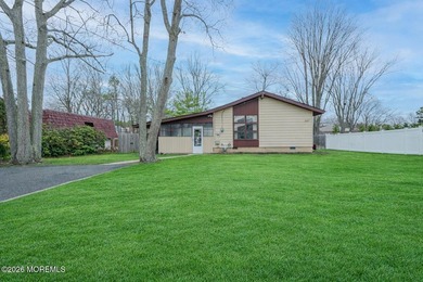 Beach Home For Sale in Brick, New Jersey
