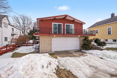 Beach Home For Sale in Muskegon, Michigan