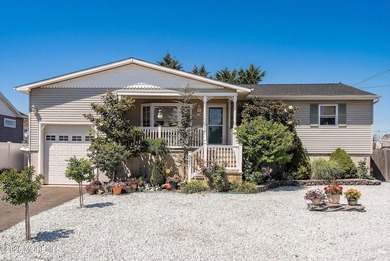 Beach Home For Sale in Toms River, New Jersey