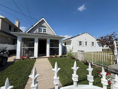 Beach Home For Sale in Amity Harbor, New York