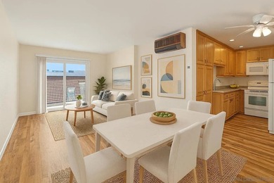 Beach Condo For Sale in San Diego, California