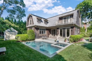 Beach Home For Sale in East Hampton, New York