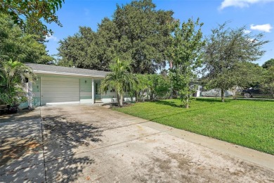 Beach Home Sale Pending in St. Petersburg, Florida