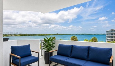 Beach Condo For Sale in Palm Beach, Florida