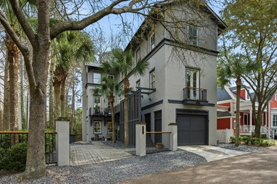 Beach Home For Sale in Mount Pleasant, South Carolina