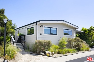 Beach Home For Sale in Malibu, California
