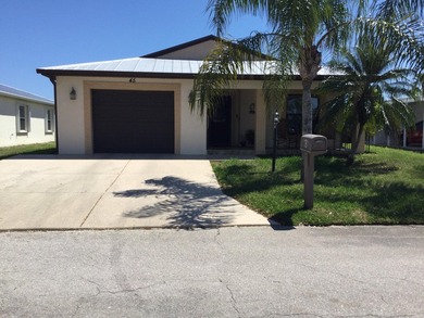 Beach Home For Sale in Port Saint Lucie, Florida