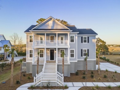 Beach Home For Sale in Mount Pleasant, South Carolina