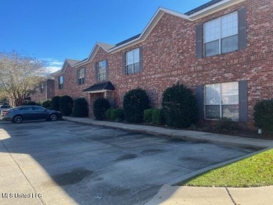Beach Condo For Sale in Ocean Springs, Mississippi